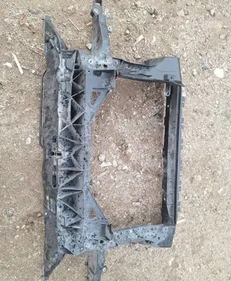 Seat Altea XL Radiator support slam panel 5P0805558B