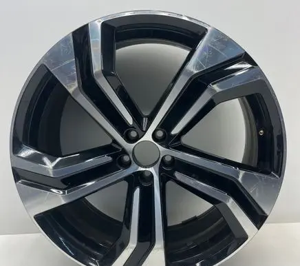 Volvo XC90 R22 alloy rim 32209412