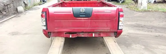 Nissan Navara D22 Pickup box 