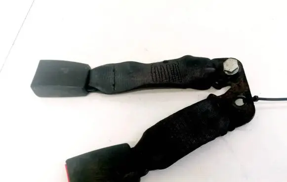 Fiat Croma Rear seatbelt buckle C383 33044910