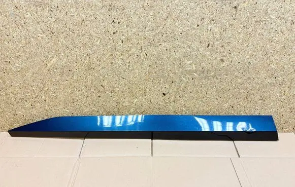 Skoda Superb B8 (3V) Front door trim (molding) 3V0853293