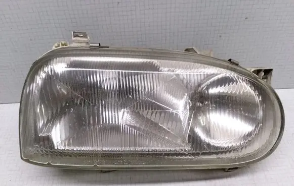 Volkswagen Golf III Headlight/headlamp 13917400R 13918000