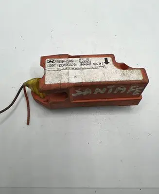 Hyundai Santa Fe Airbag deployment crash/impact sensor 9592026000 5WK42935 93D000GUV2T