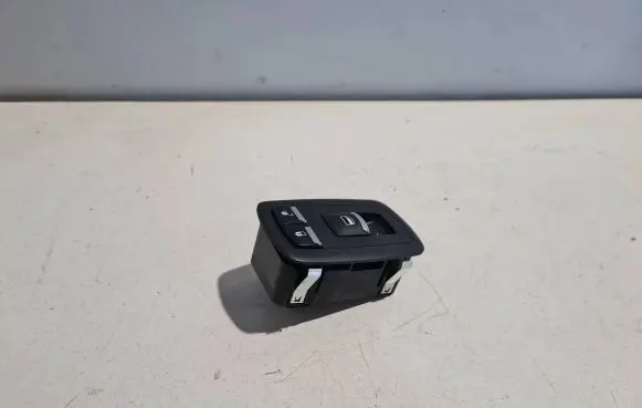 Maserati Ghibli Electric window control switch 670025405