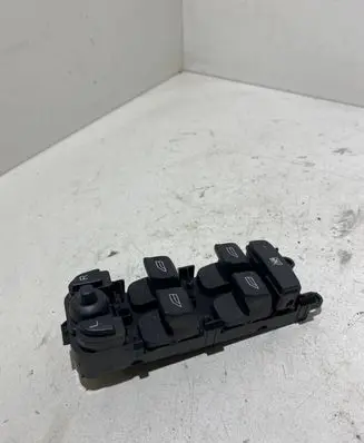 Volvo S80 Electric window control switch 30773382 03451200