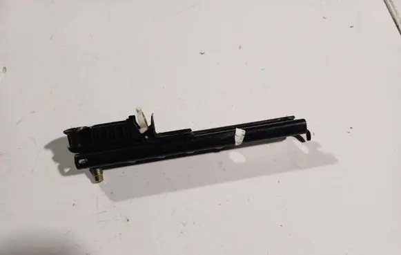 Ford Fiesta Seat belt adjustment rail 