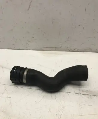BMW 5 F10 F11 Engine coolant pipe/hose 7580957 15476810