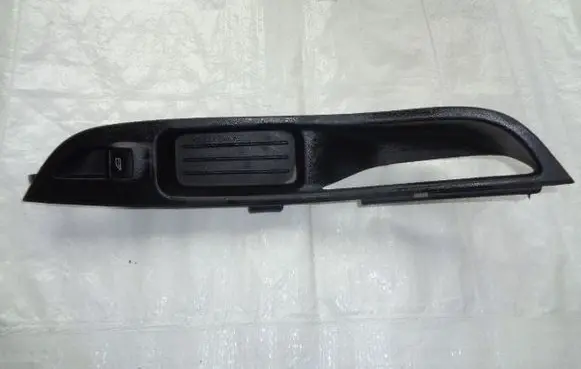 Ford Focus Electric window control switch BM51A240A40AD