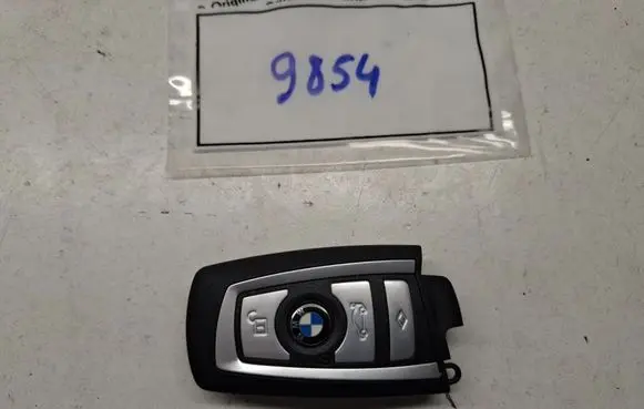 BMW 5 F10 F11 Ignition key/card 