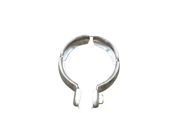 Mercedes-Benz E A207 Muffler pipe connector clamp A0009958902
