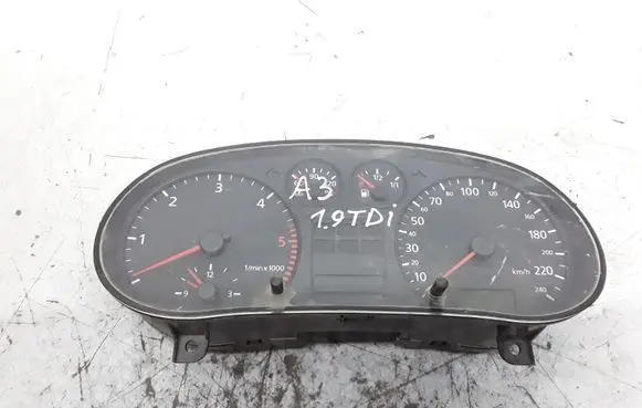 Audi A3 S3 8L Speedometer (instrument cluster) 8L0919860