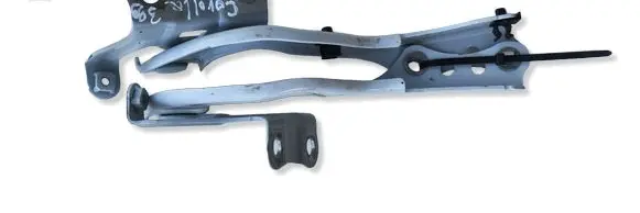 Toyota Corolla Cross Engine bonnet/hood hinges 