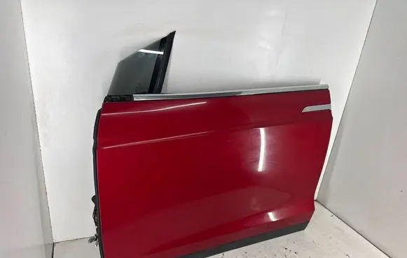 Tesla Model X Front door 1069535E0C