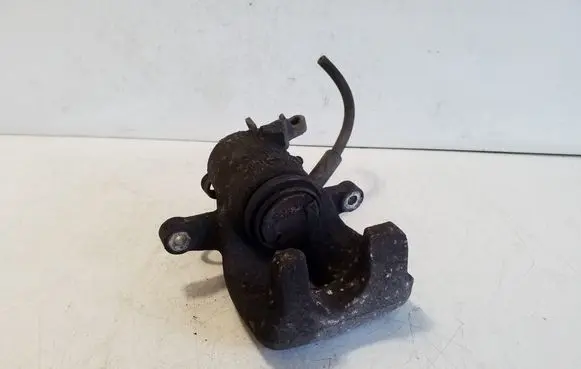 Skoda Superb B6 (3T) Rear brake caliper