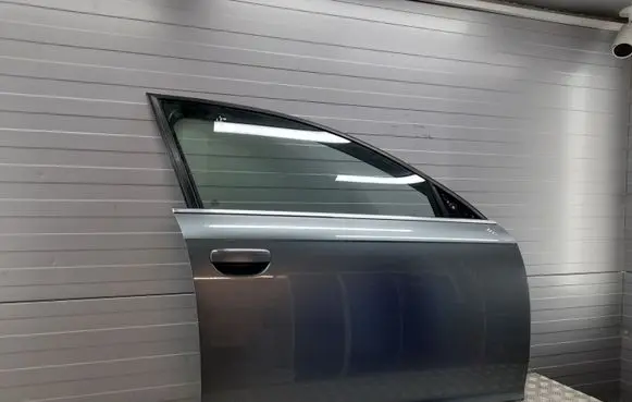 Audi A6 S6 C6 4F Front door 4F0959802D