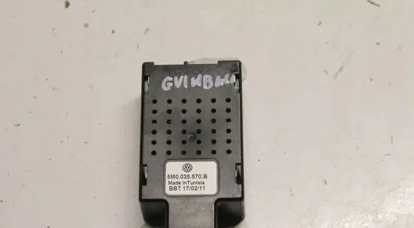 Volkswagen Golf Plus Aerial antenna amplifier 5M0035570B