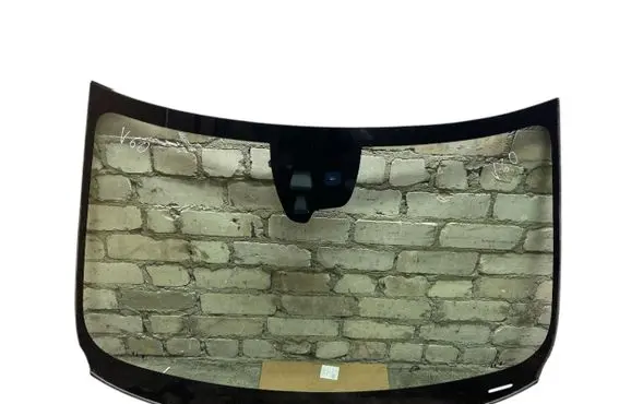 Volvo V60 Front windscreen/windshield window 