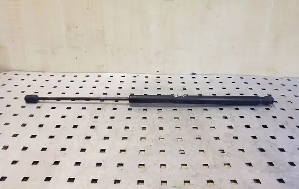 KIA Sorento Tailgate/trunk strut/damper 817813E021