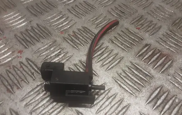 BMW 5 E60 E61 Turbo solenoid valve 72234100