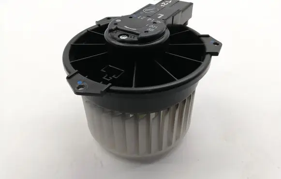 Mitsubishi Space Star Heater fan/blower 