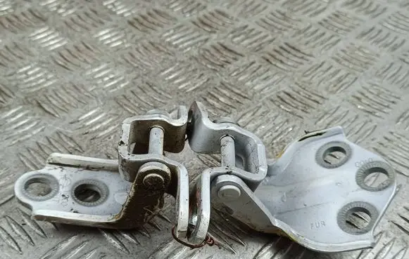 Front door hinge set