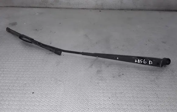 Toyota Yaris Windshield/front glass wiper blade 