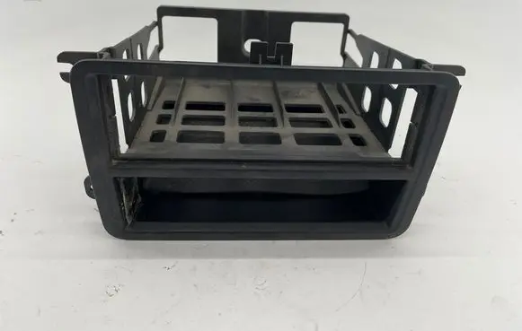 Volkswagen Caddy Radio/GPS head unit trim 1T0857058B