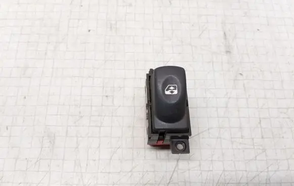Renault Laguna I Electric window control switch 7700417485B