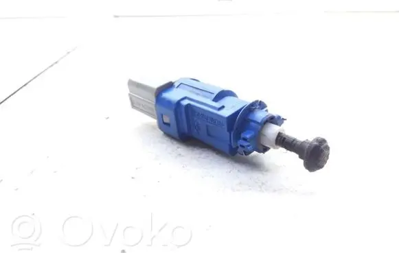 Renault Twingo II Clutch pedal sensor 8200276359 8200276359D