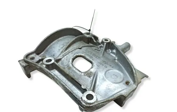 Nissan Navara D23 A/C compressor mount bracket 926140604R