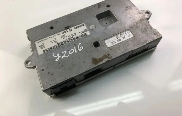 Audi Q7 4L Other control units/modules 4E0035729