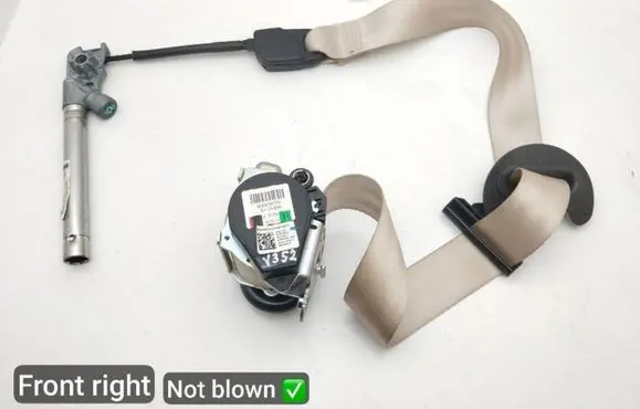 Maserati Quattroporte Front seatbelt 622239100