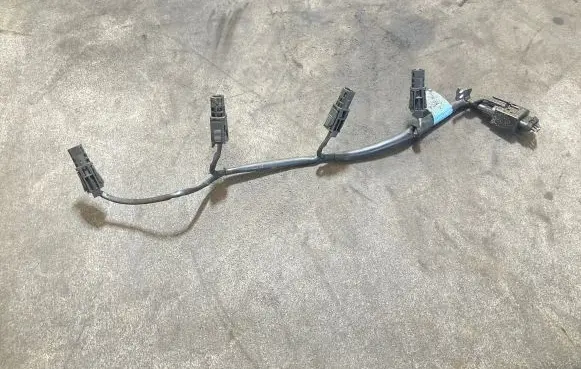 Mercedes-Benz Sprinter W906 Plug wire A6511501333