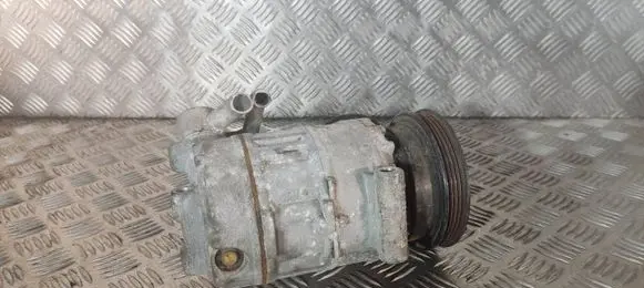 Volkswagen PASSAT B5.5 Air conditioning (A/C) compressor (pump) 4472208180 8D0260808 05C70888