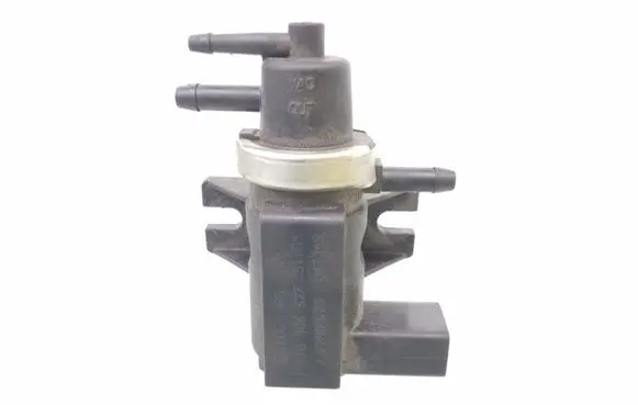 Volkswagen Golf IV Turbo solenoid valve 1J0906627