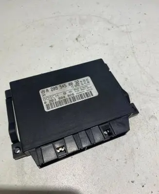 Mercedes-Benz C W203 Parking PDC control unit/module A2095450032 39E00175 0263004026