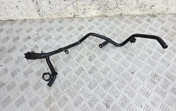 Engine coolant pipe/hose