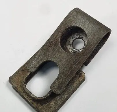 Mercedes-Benz S W126 Fuel Injector clamp holder