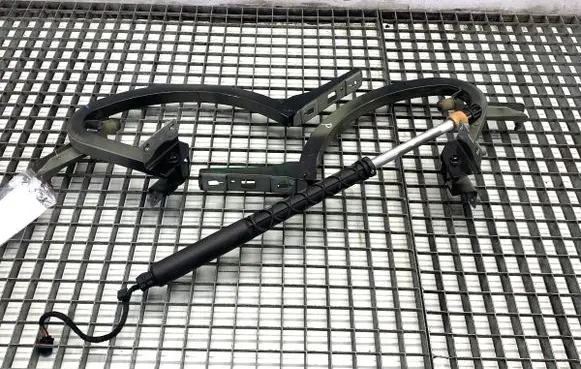 Volvo S90, V90 Tailgate/trunk/boot hinge 3137179131690207