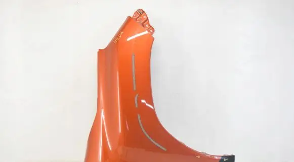 Toyota Hilux VIII Fender