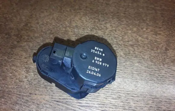 BMW 7 E65 E66 Air flap motor/actuator 6908979