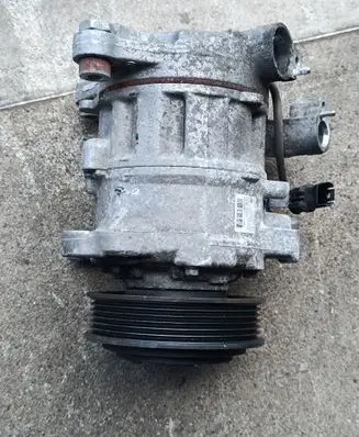 BMW 4 F32 F33 Air conditioning (A/C) compressor (pump) 6452933083101 64529330831 9330831