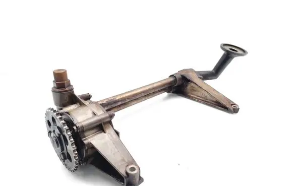 Jaguar Daimler Oil pump HE9310065