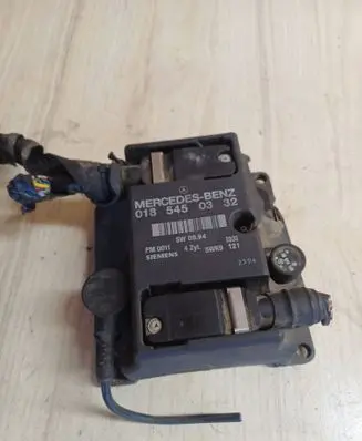 Mercedes-Benz C W202 Engine control unit/module 0185450332 5WK9121