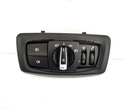 BMW 2 F45 Light switch 9311729