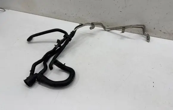 Volkswagen Multivan T7 Engine coolant pipe/hose 5Q0122291