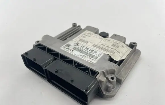 Seat Alhambra (Mk2) Engine control unit/module 03L906018M
