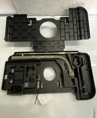 Audi A5 Sportback 8TA Tool set 8T8813685
