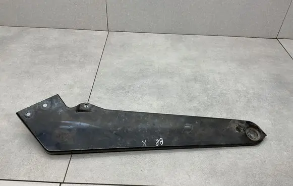 Volkswagen PASSAT B8 Radiator support slam panel bracket 3G0806929