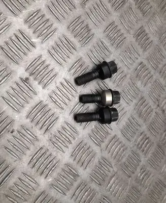 Porsche Cayenne (92A) Nuts/bolts 